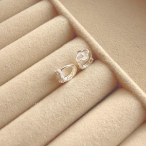 ARGOLA PEQ EM PRATA - AP072612