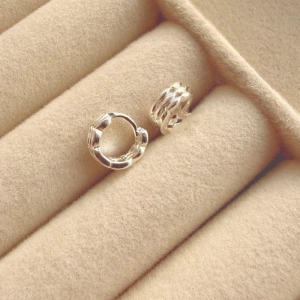 ARGOLA PEQ EM PRATA - AP072614