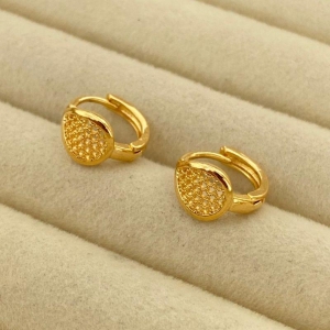ARGOLA PEQUENA EM OURO- AP032602