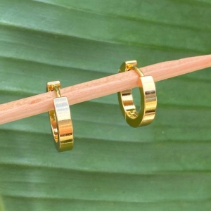 ARGOLA PEQUENA EM OURO - AP042606