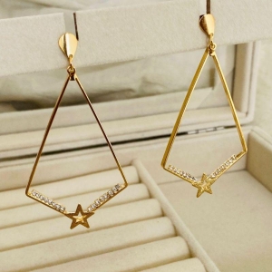 BRINCO GRANDE EM OURO - BG022603