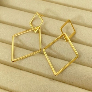 BRINCO GRANDE EM OURO - BG032613