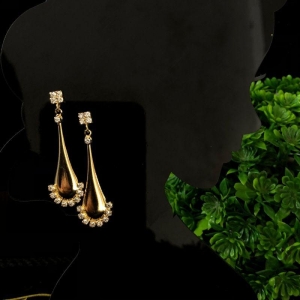 BRINCO GRANDE EM OURO - BG052508