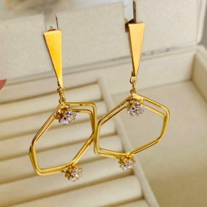 BRINCO GRANDES EM OURO - BG112503
