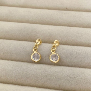 BRINCO PEQUENO EM OURO - BP032638