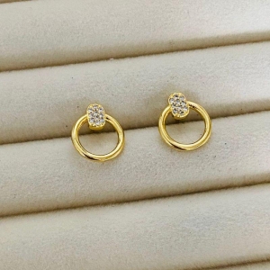 BRINCO PEQUENO EM OURO - BP112574