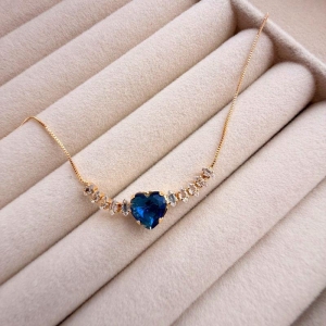 GARGANTILHA EM OURO - AZUL - GG072623