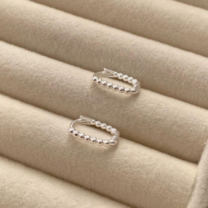ARGOLA PEQUENAS EM PRATA - AP112532