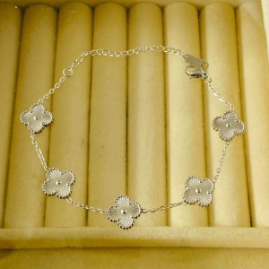 PULSEIRA FEM EM AÇO - PF032613
