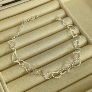 PULSEIRA FEM EM PRATA - PF062619