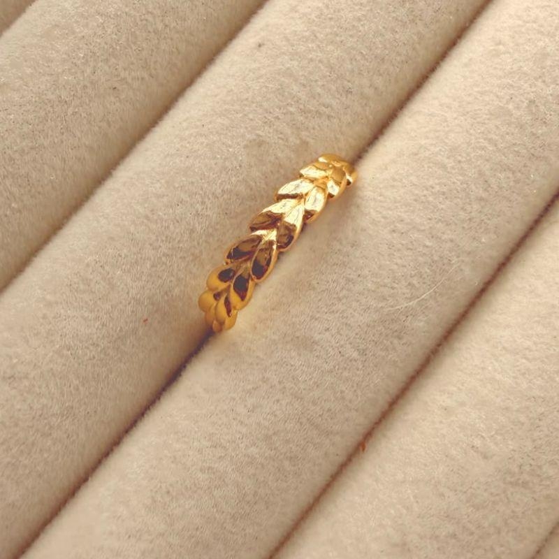 ANEL EM OURO - Nº 18 - AN072611