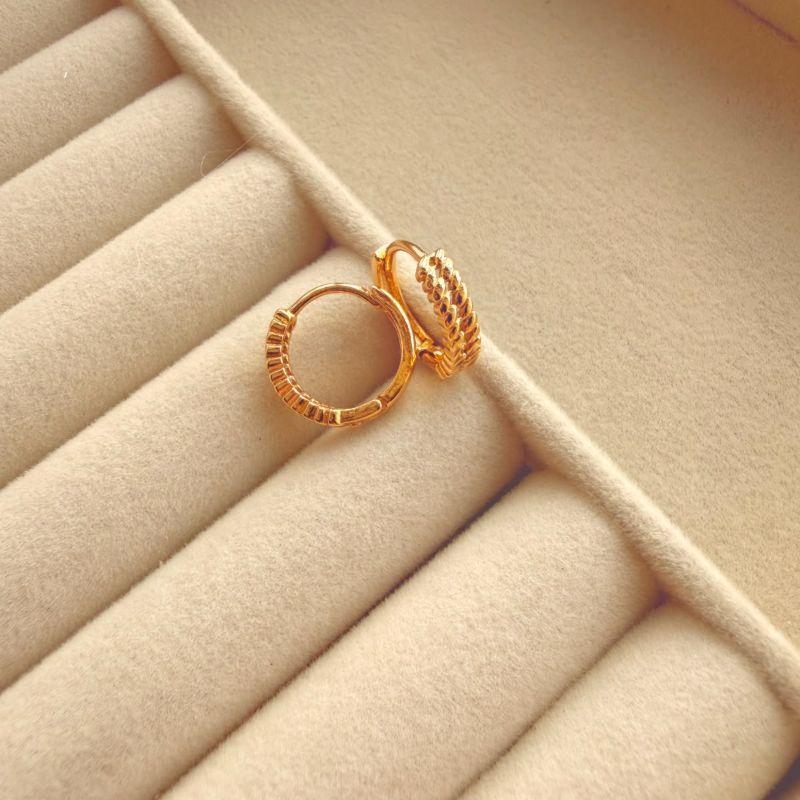 ARGOLA PEQ EM OURO - AP072623