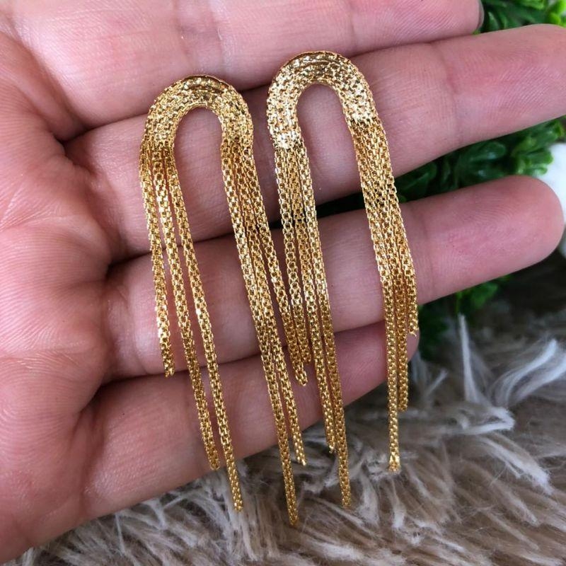 BRINCO GRANDE EM OURO - BG102511