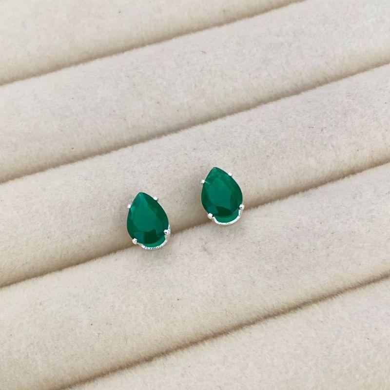 BRINCO PEQ EM PRATA - ESMERALDA- BP062662