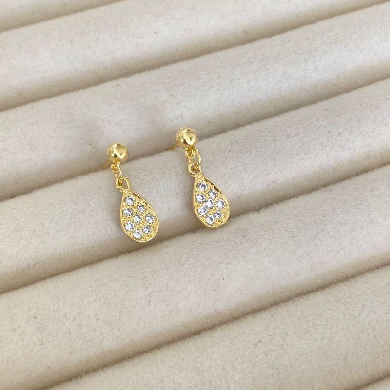 BRINCO PEQUENO EM OURO - BP062652
