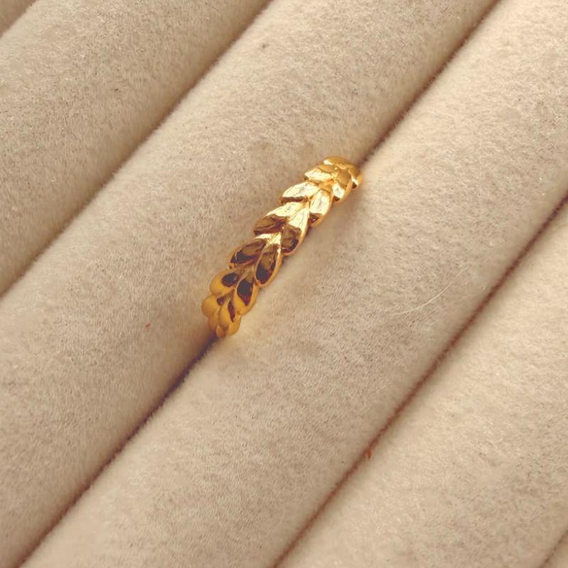 ANEL EM OURO - Nº 18 - AN072611