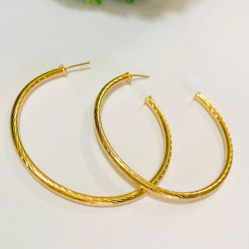 ARGOLA GRANDE EM OURO - AG102505