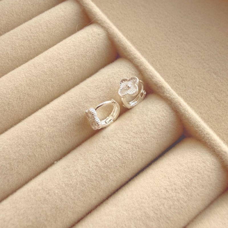 ARGOLA PEQ EM PRATA - AP072612