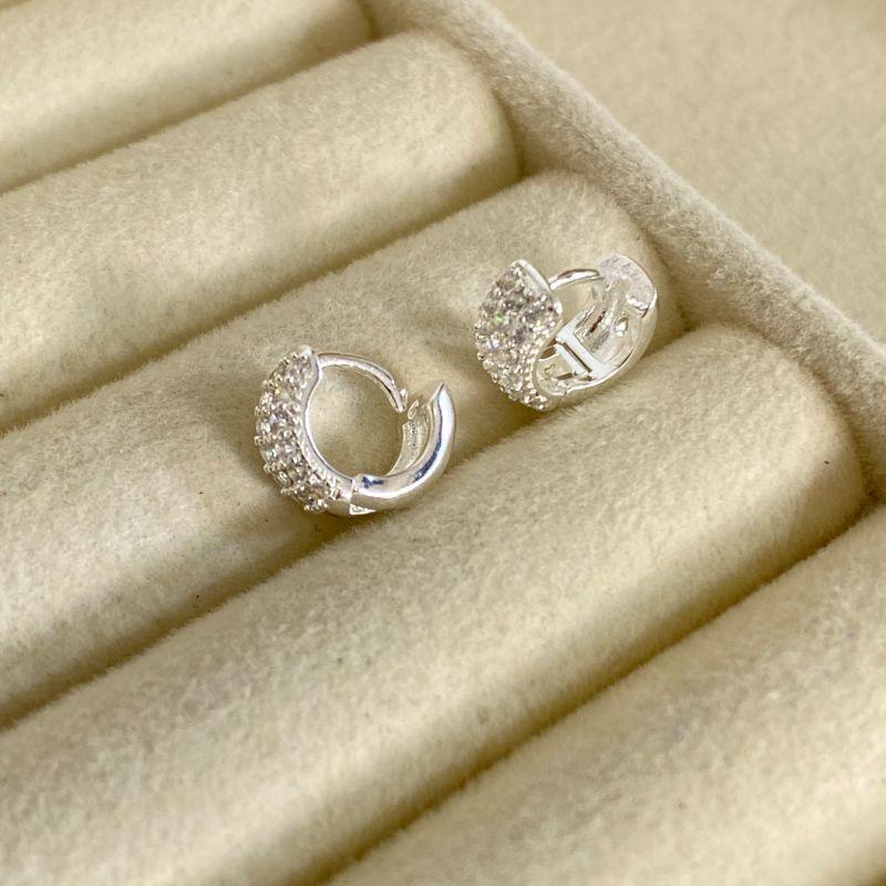 ARGOLA PEQUENA EM PRATA - AP062618