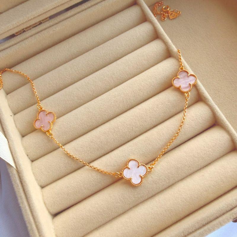 COLAR EM OURO TREVO- CL072613