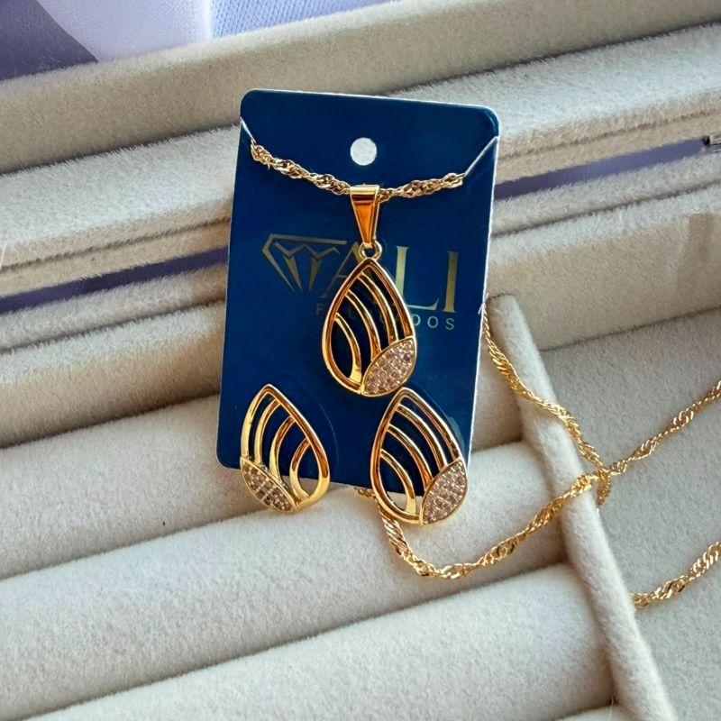 CONJUNTO SEMIJOIA EM OURO - CJ506028