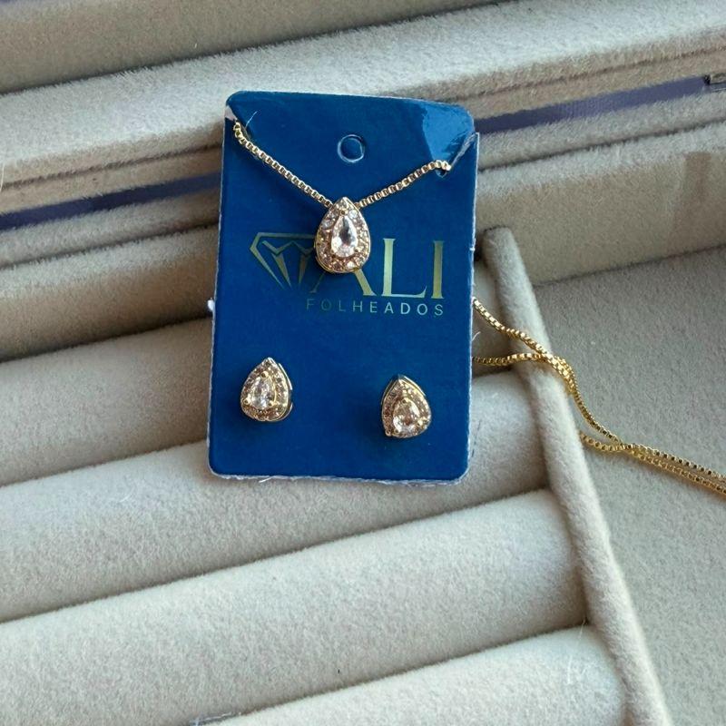 CONJUNTO SEMIJOIA EM OURO - CJ506038