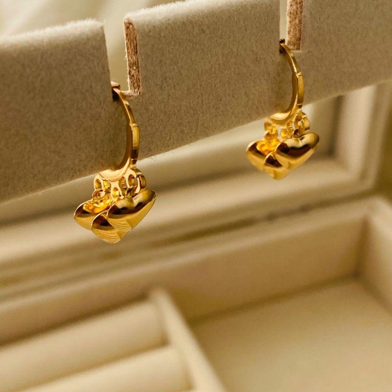 ARGOLA PEQUENAS EM OURO - AP112520