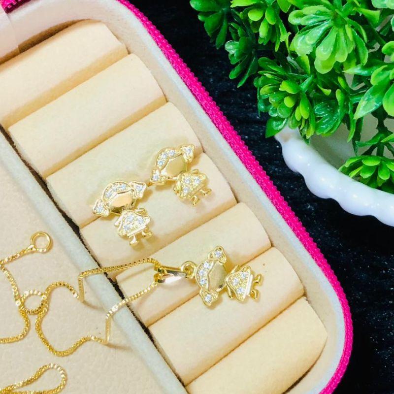 CONJUNTO EM OURO MENINA - CRISTAL - CJ102522